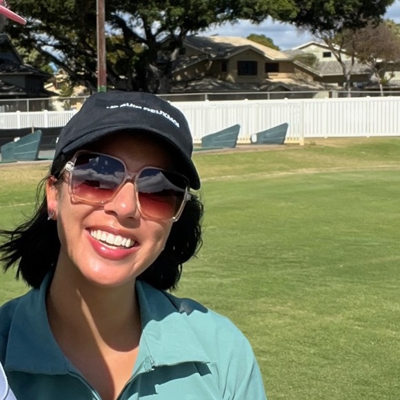 Meet your Posher, Chrysta - Picture 1 of 1